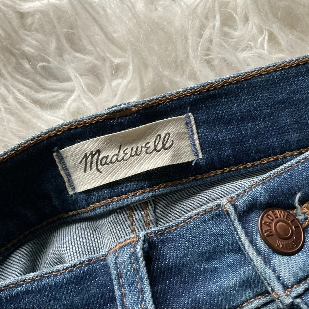 Madewell 10" High-Rise Skinny Jeans in Wendover Wash: TENCEL‎ Denim Edition - Picture 3 of 7